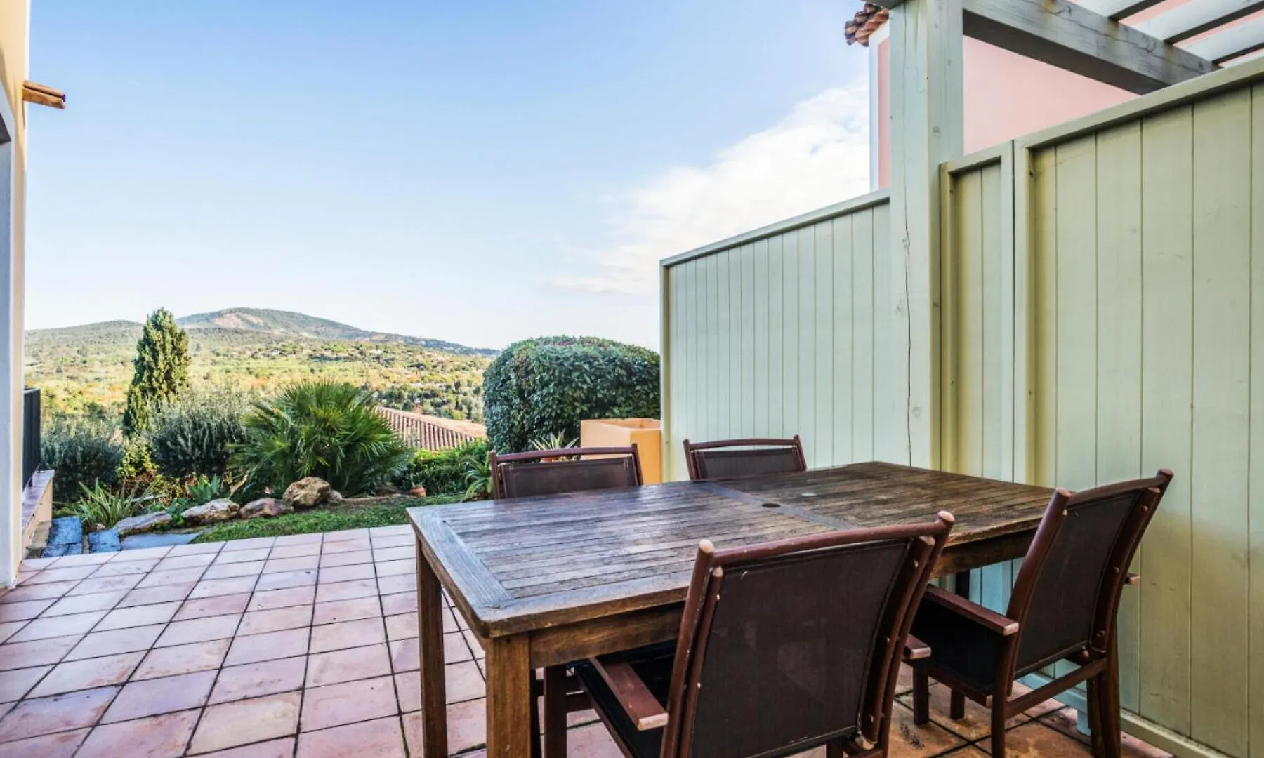 Апартаменты Les Bastides Aux Restanques Du Golfe De St Tropez - Maeva Home - Bastide 3 Pieces 6 Personnes Vue Mer - Prestige - Super Home Mae-0266 Гримо